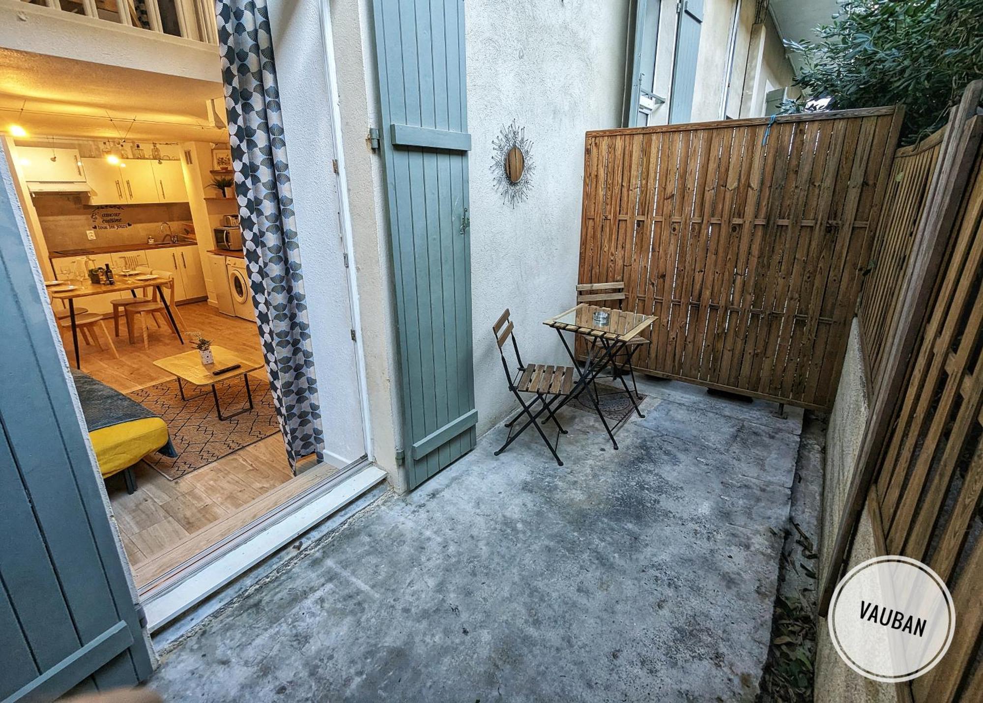 Douceur Nimoise En Centre Ville - Rdc Et Exterieur ニーム エクステリア 写真